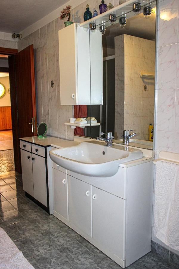 Villa Elena Appartamento In Villa Montinelle Ngoại thất bức ảnh